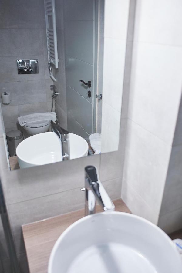 Be Based Near Acropolis, In An Exquisite Studio! أثينا المظهر الخارجي الصورة