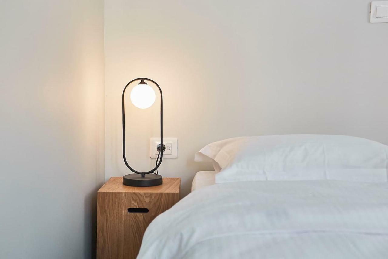 Be Based Near Acropolis, In An Exquisite Studio! أثينا المظهر الخارجي الصورة
